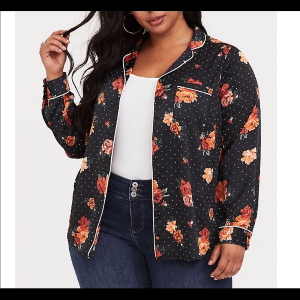 Torrid Blouse - Picture 3 of 3